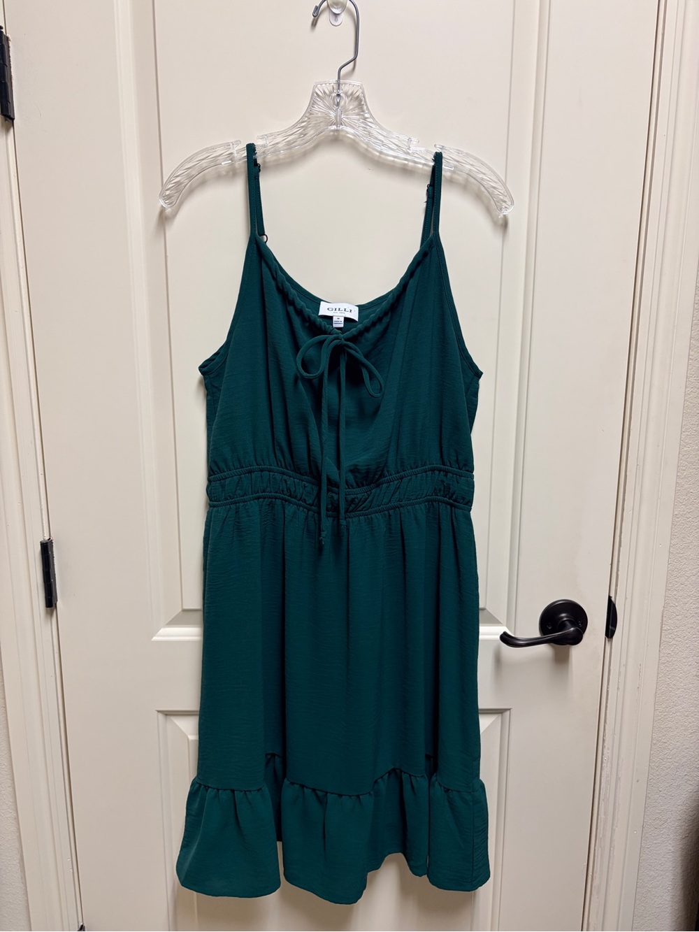 Gilli Alma Tier Hem Dress NWOT - Picture 5 of 7